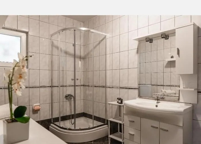 Peric Διαμέρισμα *