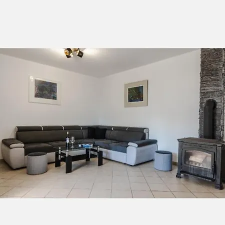 Peric Apartment